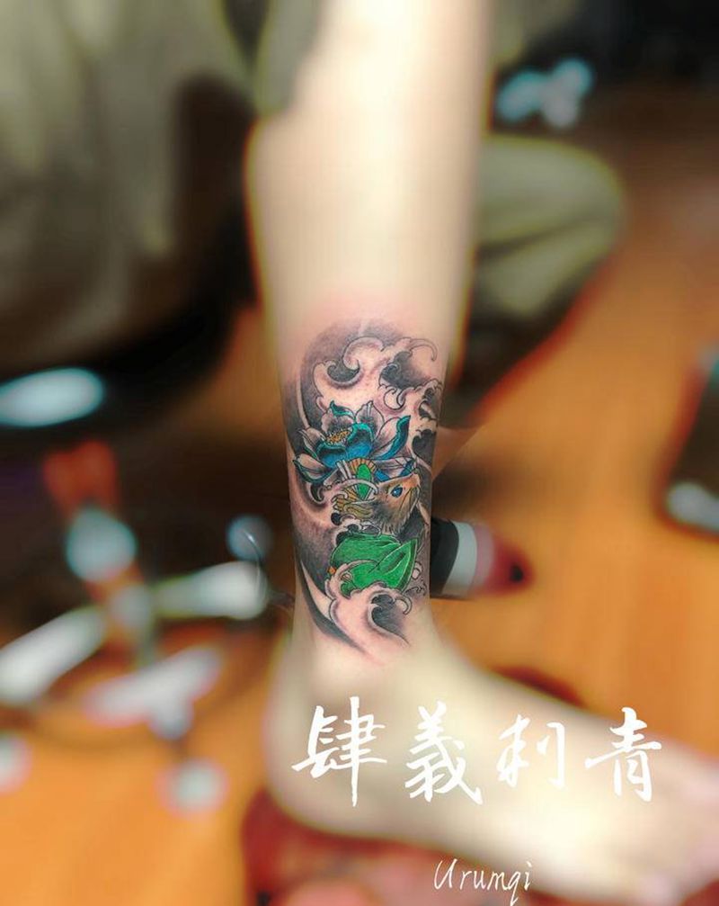 老鼠纹身图片_脚部纹身图案