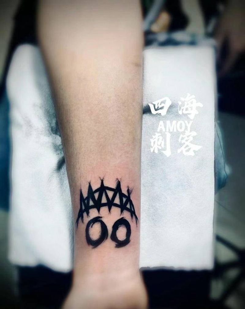 小图纹身图片_手臂Old SchoolNew School纹身图案