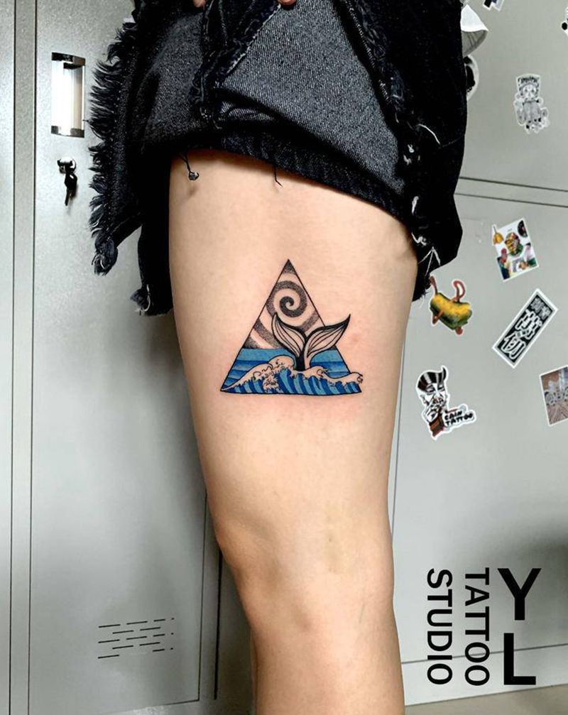 鱼尾纹身图片_腿部纹身图案