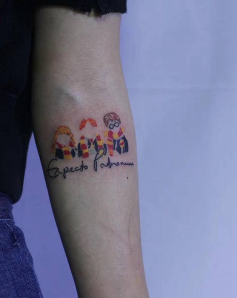 哈利波特纹身图片_手臂New School哈利波特纹身图案