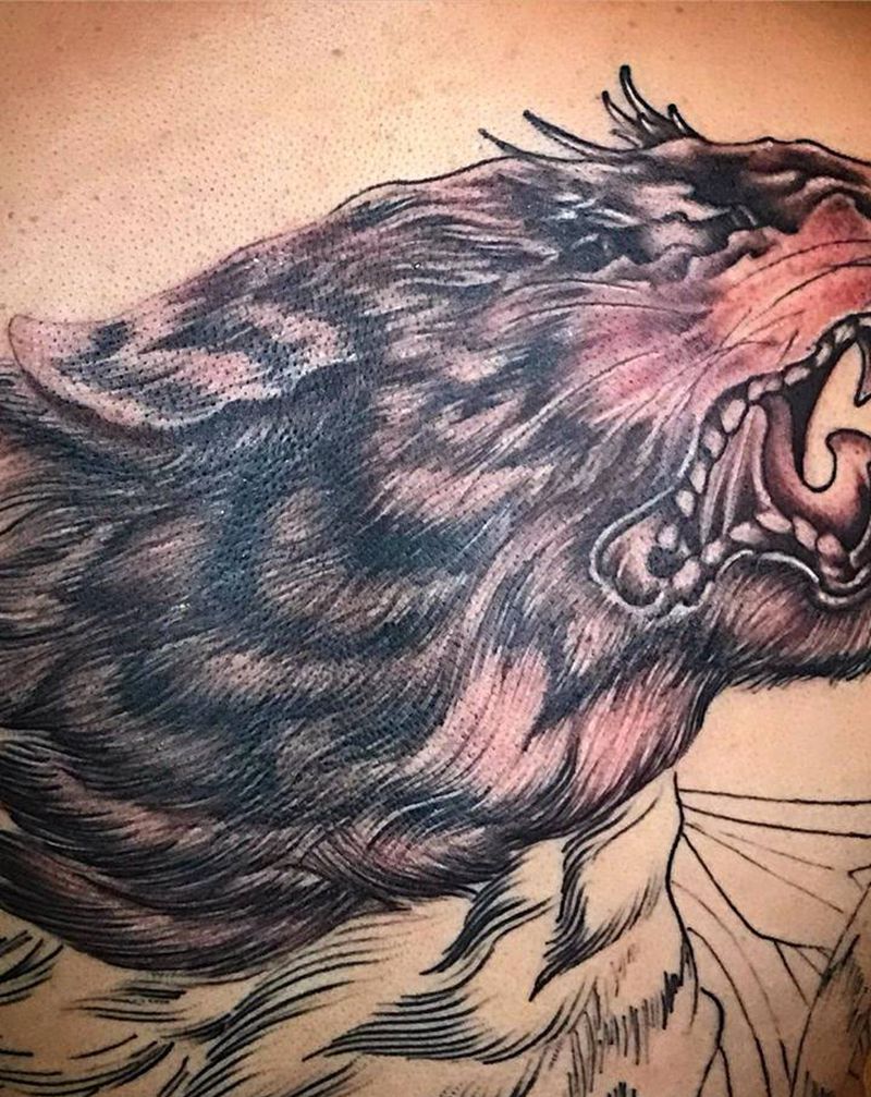 老虎纹身图片_背部新传统纹身图案