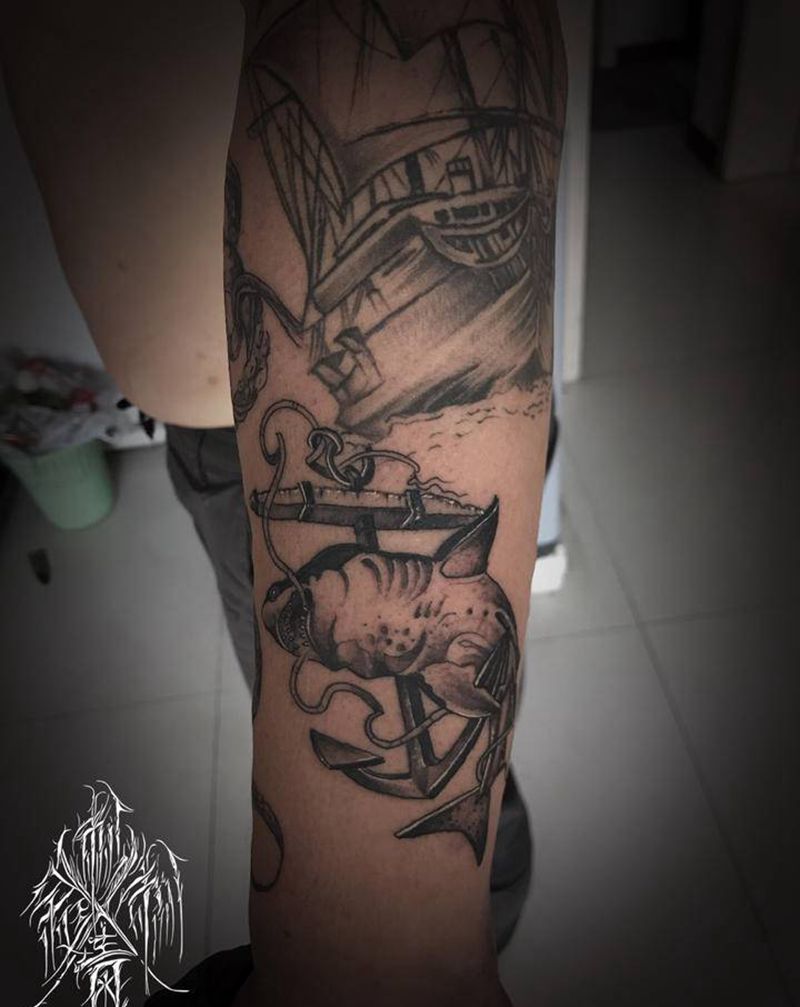 小鲨鱼纹身图片_手臂纹身图案