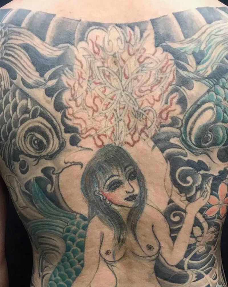 蓋圖纹身图片_背部纹身图案