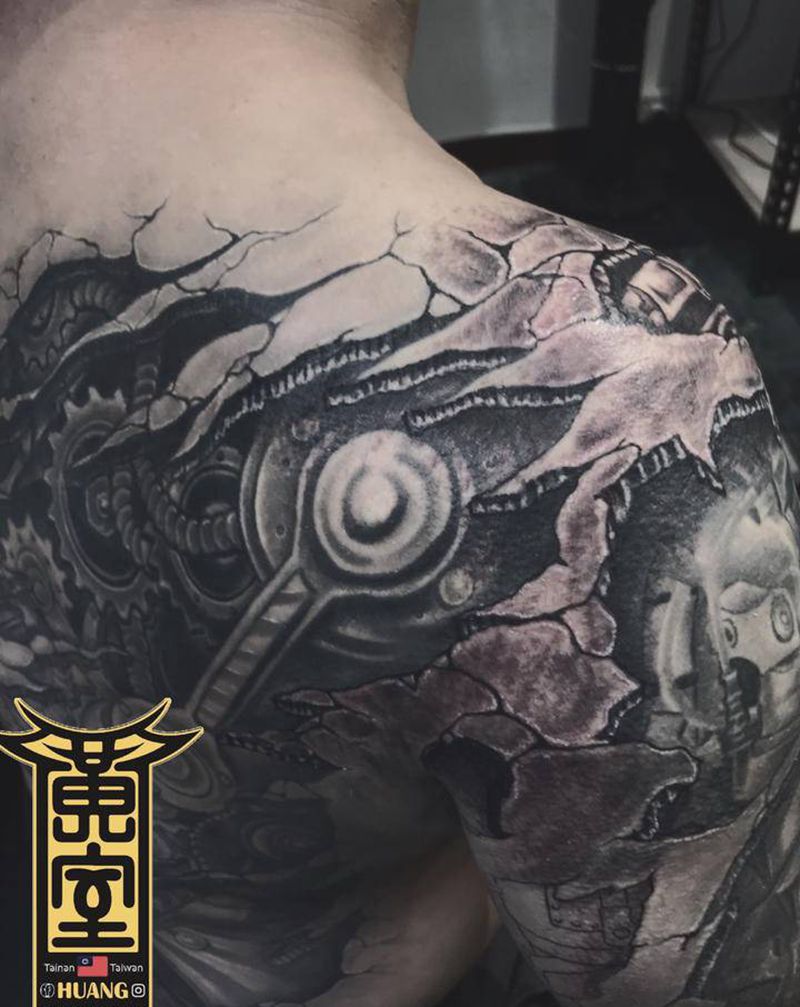 #加圖 #詭異系 #機械式纹身图片_背部手部纹身图案
