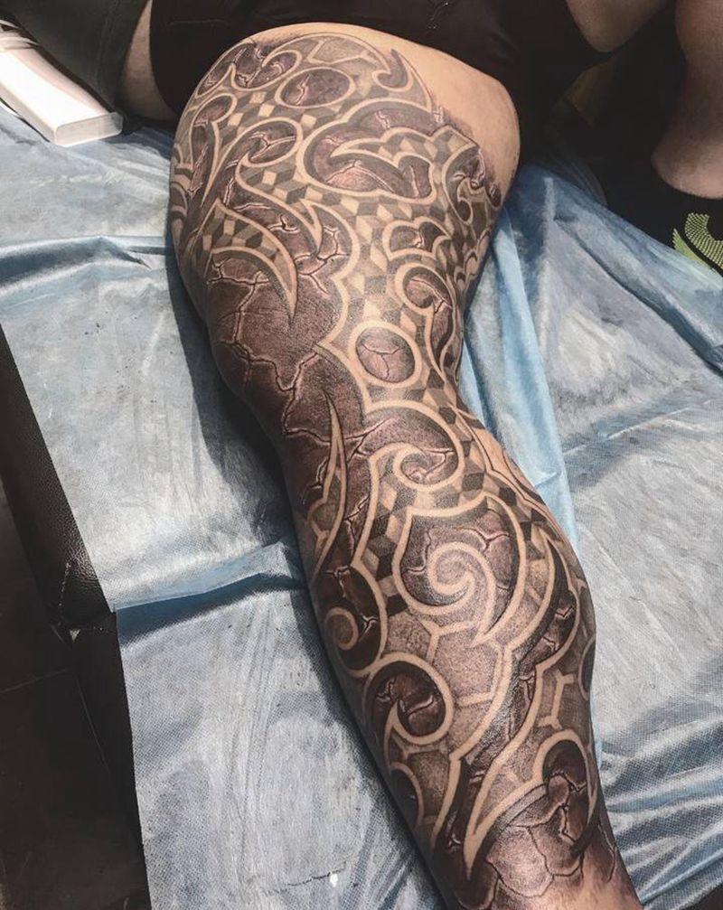 #龜裂 #幾何圖形 #待續 #纹身图片_脚部腿部纹身图案