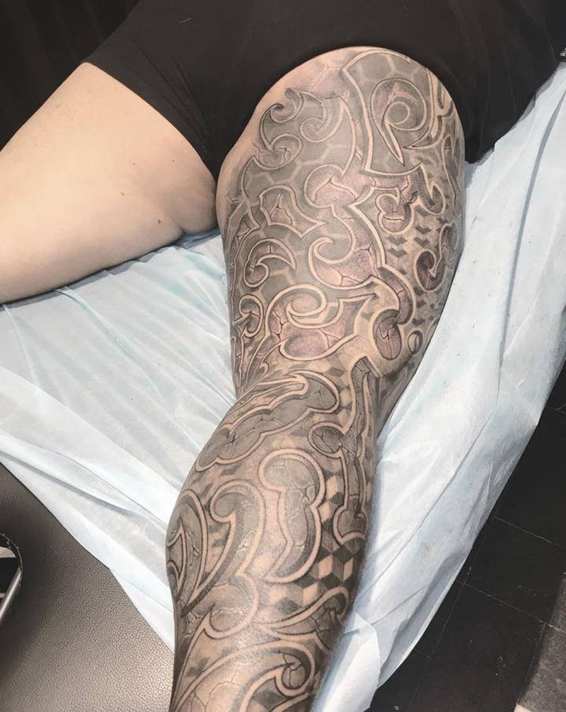 #龜裂 #圖騰幾何 #待續纹身图片_腿部纹身图案