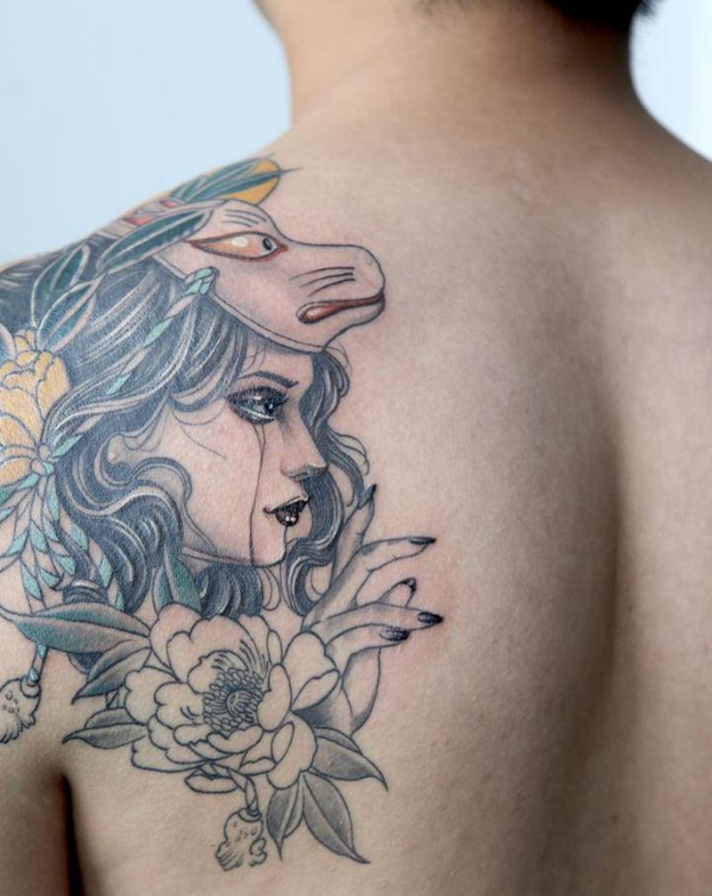 女人像纹身图片_背部New School纹身图案