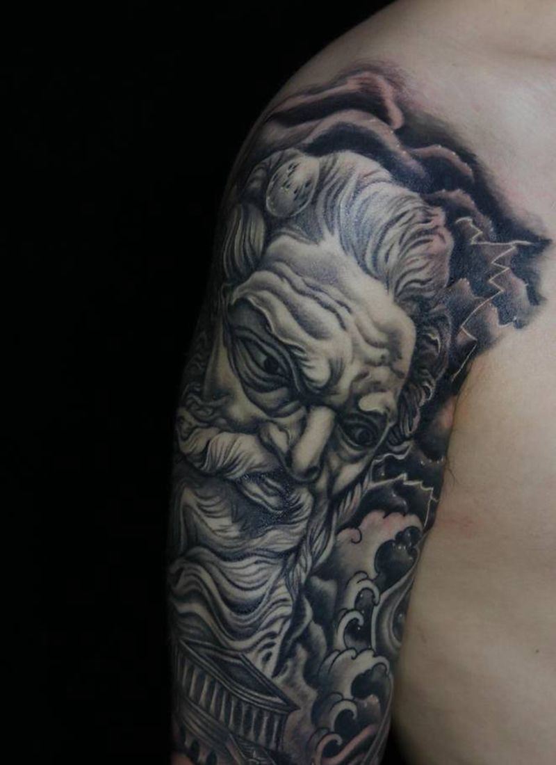 波塞东遮盖旧图，色调深纹身图片_手臂欧美写实纹身图案