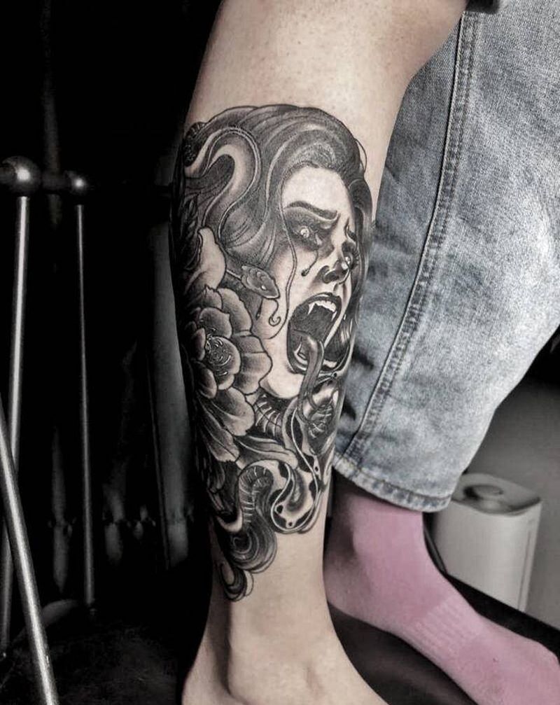 美杜莎（其实这也是个遮盖）纹身图片_New School纹身图案