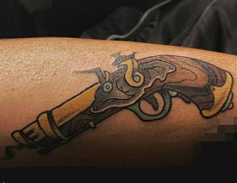 biubiubiu！纹身图片_手臂New School纹身图案