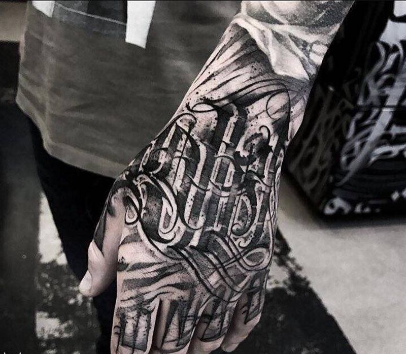 花手纹身图片_手部纹身图案