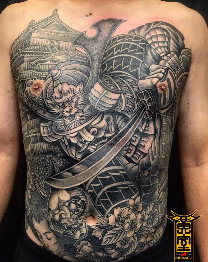 《黃室紋身》今日工事：#前身纹身图片_腹部胸部纹身图案