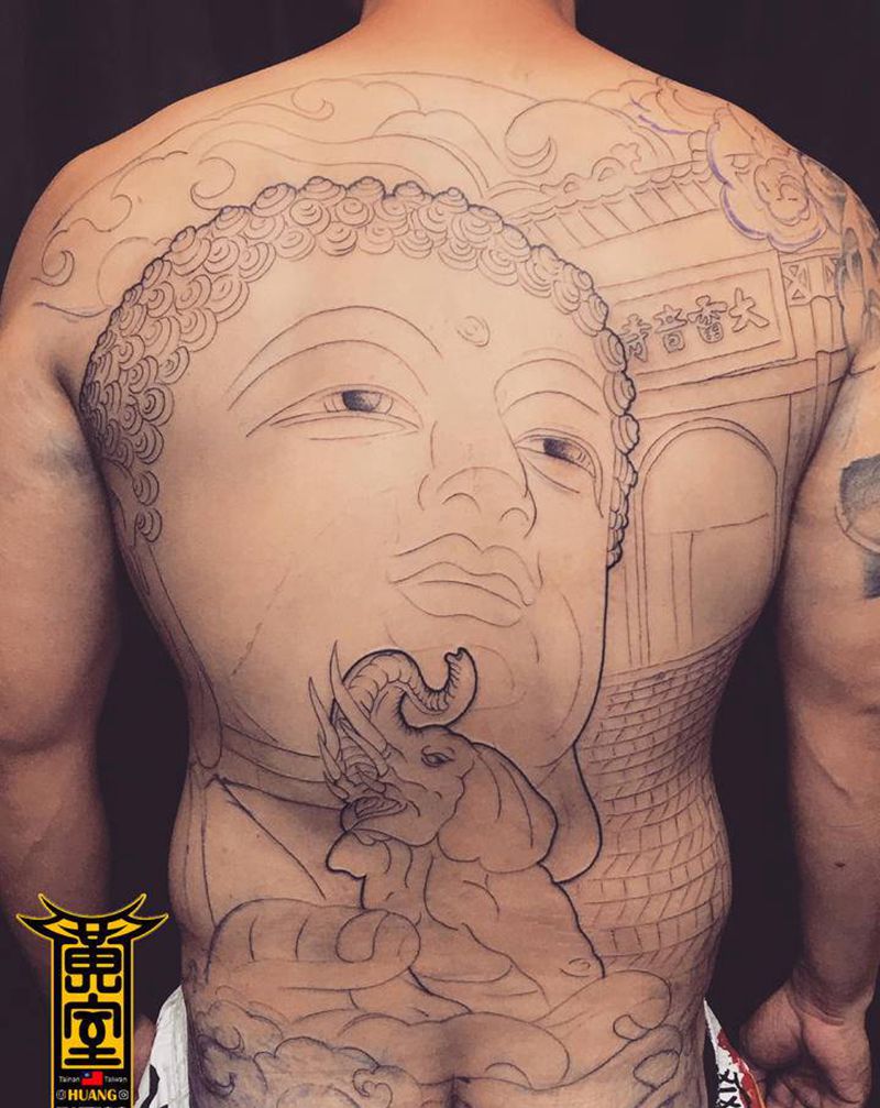 《黃室紋身》 #佛頭  #雷音纹身图片_背部纹身图案