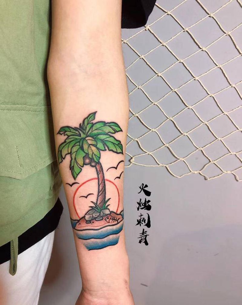 “椰树”✌️纹身图片_手臂纹身图案