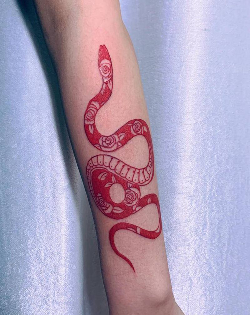 小蛇纹身图片_手臂纹身图案