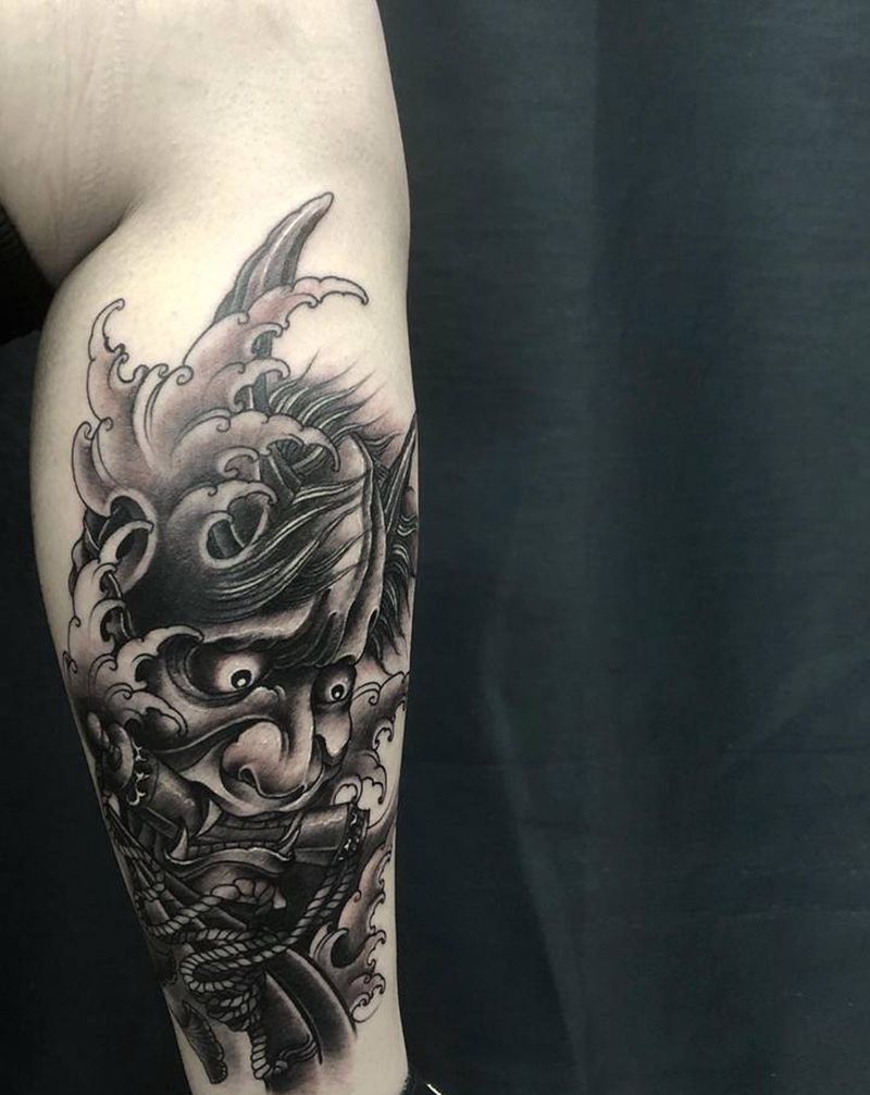 般若纹身图片_腿部纹身图案