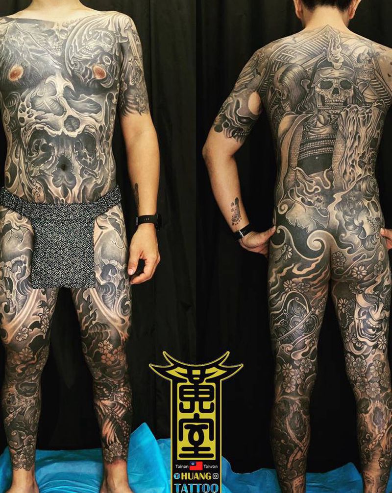 《黃室紋身》 #封都之城鬼之戀纹身图片_背部胸部纹身图案