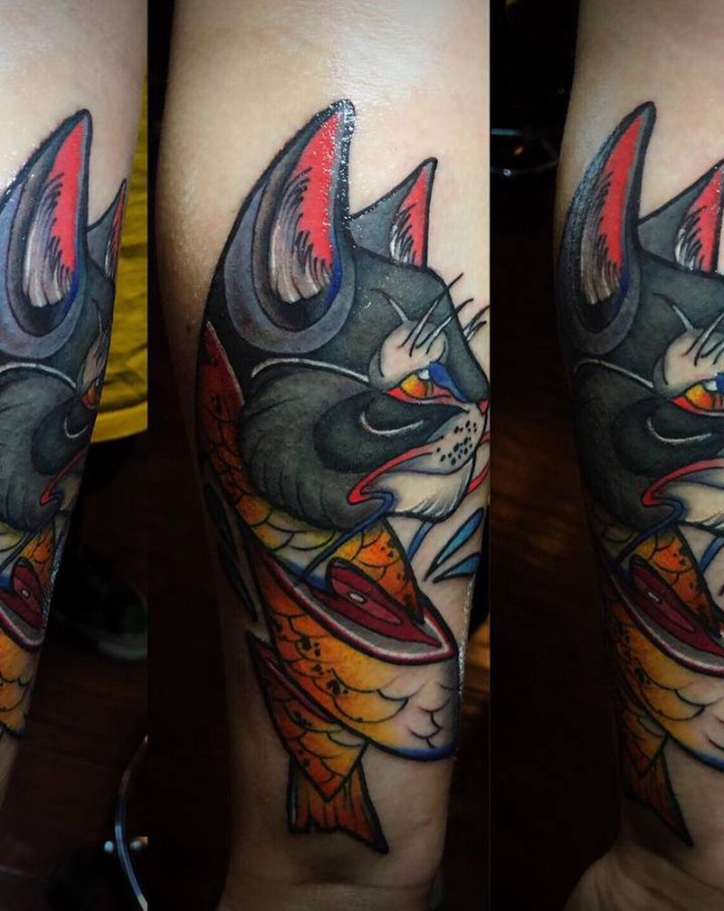 猫纹身图片_手臂New School水彩猫鱼纹身图案