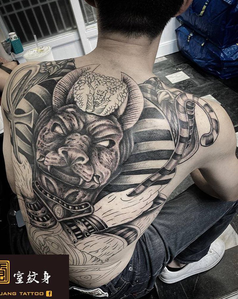 《黃室紋身》原皇室精雕紋身纹身图片_背部纹身图案