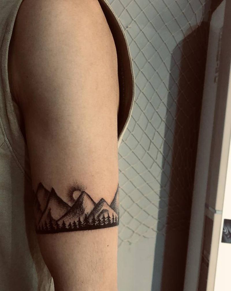 “臂环”纹身图片_手臂纹身图案